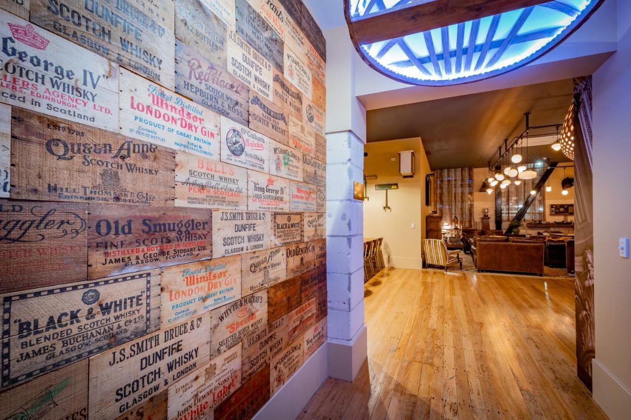 Hotel Poshtel à Oamaru Extérieur photo